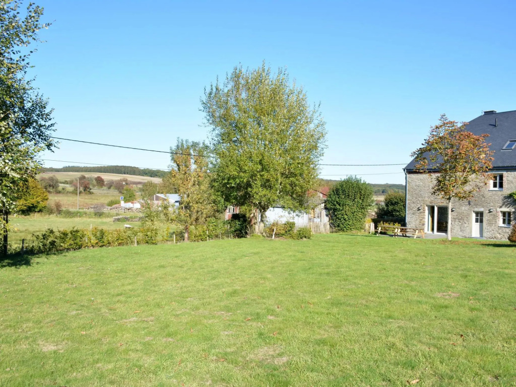 Holiday home in Gedinne with forest