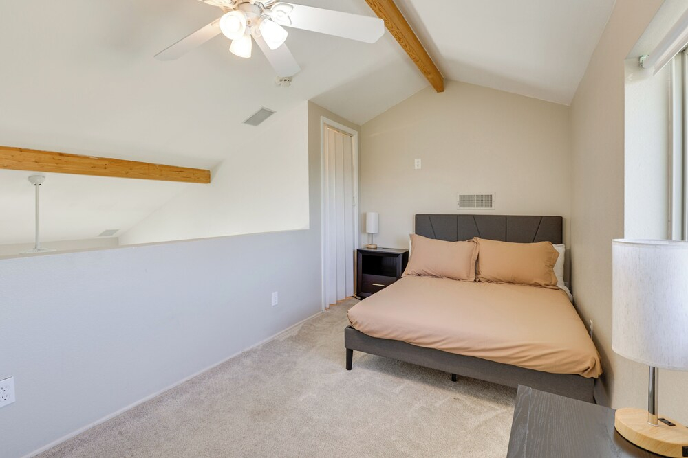 Luxury 5BR + Private Casita Theater Room + Pool