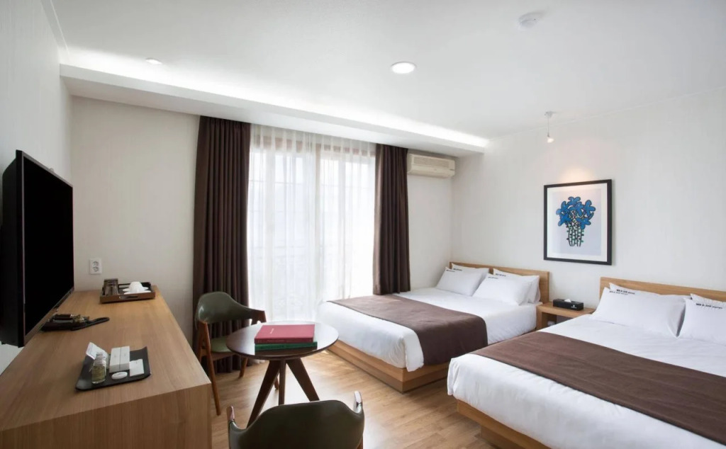 Stubborn Hotel