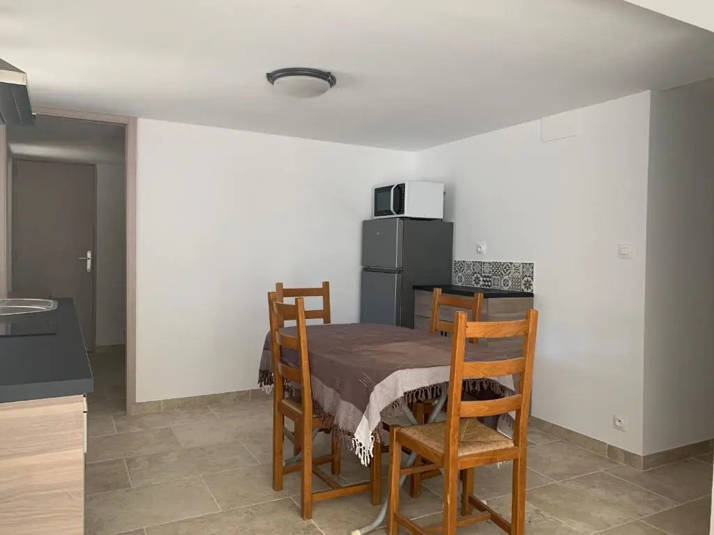 T2 40m2 + jardin à 10min à pied des plages