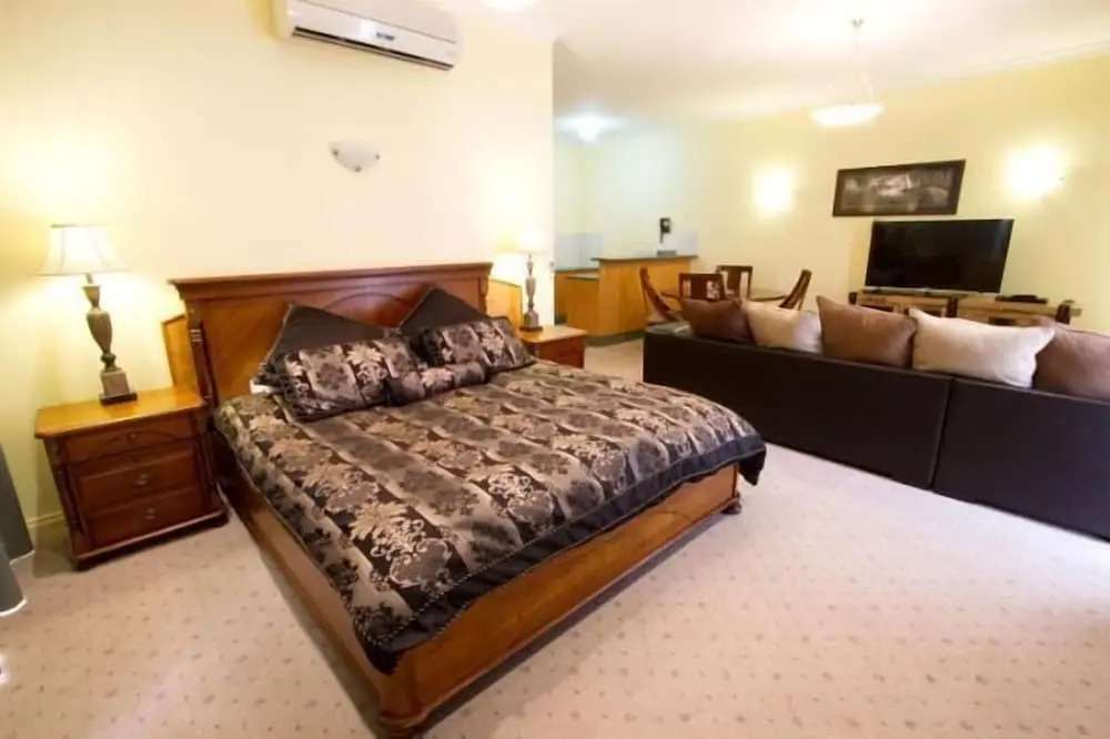 Wentworth Grande Resort