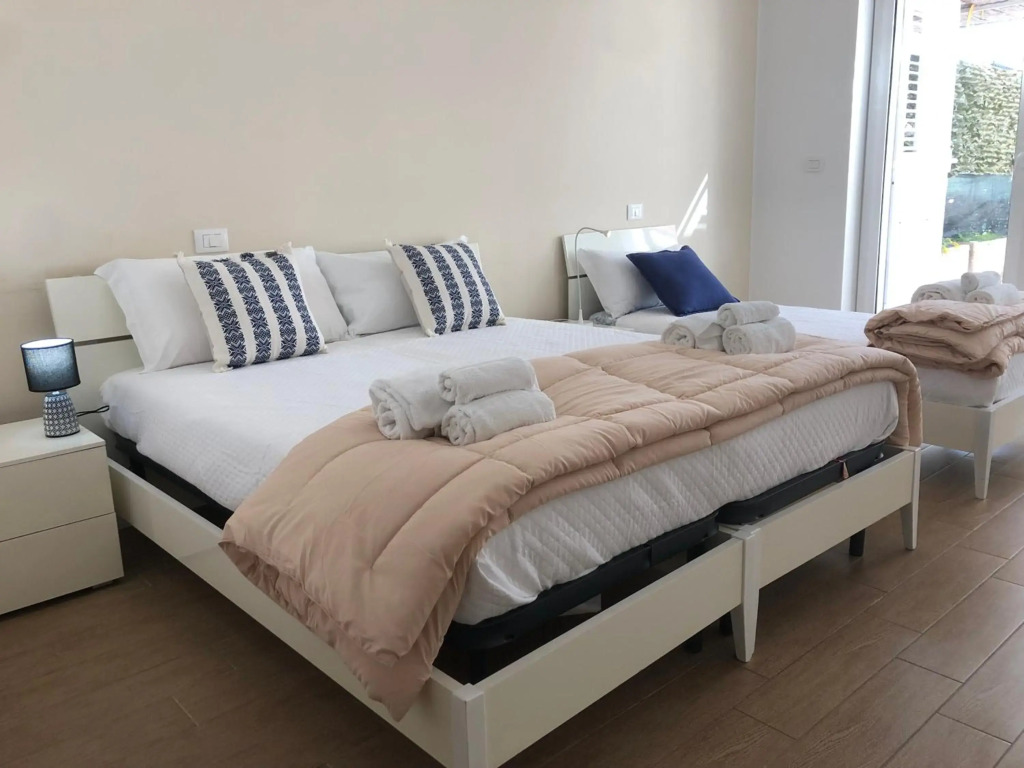 Thalassa Panoramic Suites