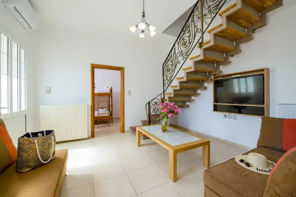 Lilium Stone Villa