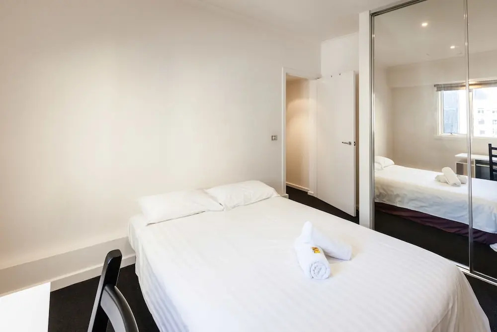 Claude - Beyond a Room Private Apartments