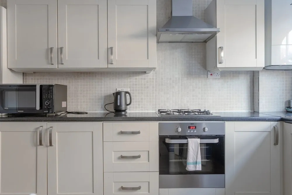 Modern 3 Bedroom Family Home in Hackney