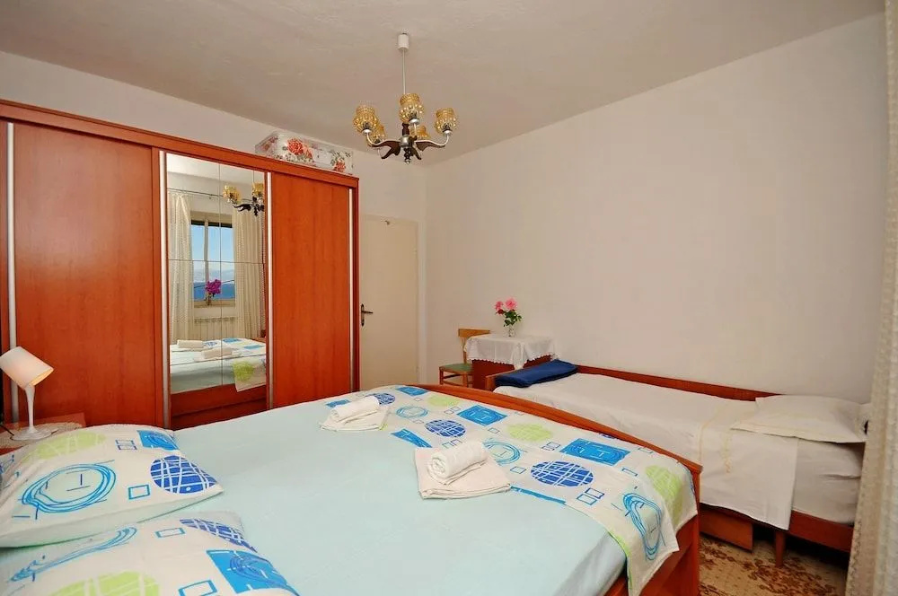 Apartments Katija