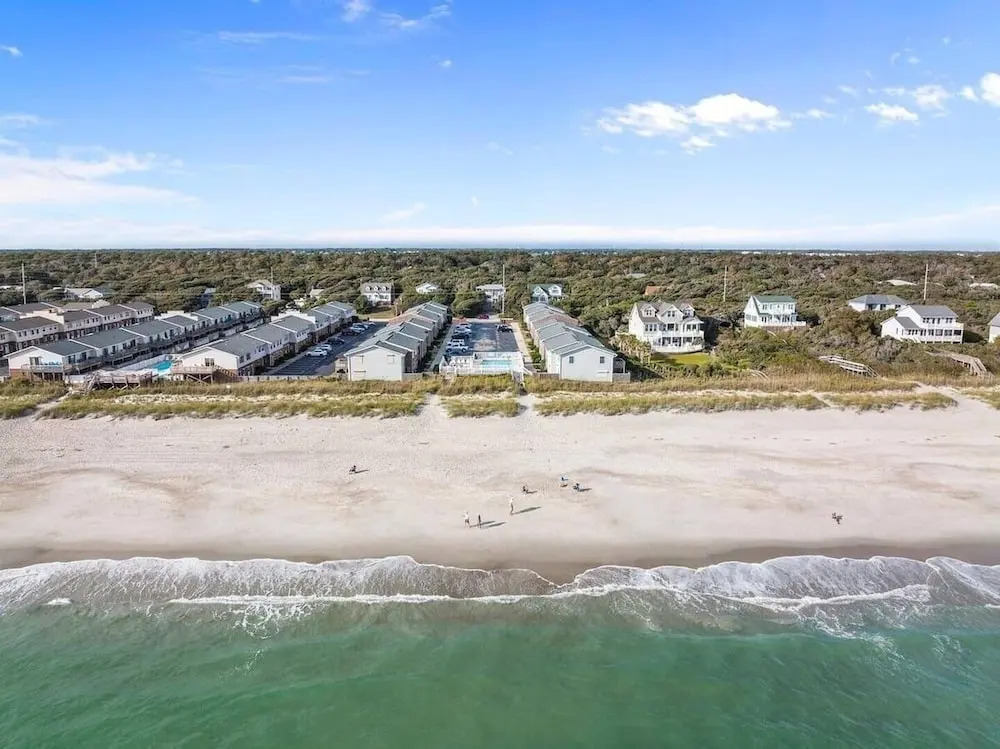 Dreamy Vacation Smart-home By The Beach 2 Bedroom Home by RedAwning