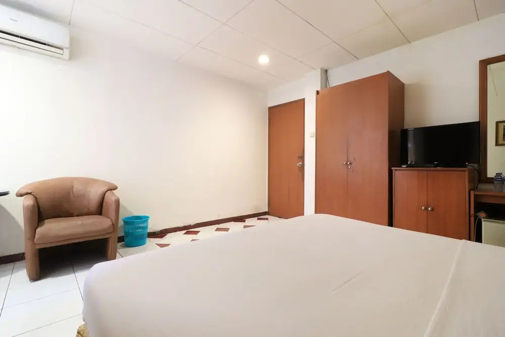 Mroom Prapancha