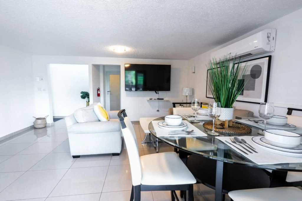 Aquaville Rentals Villa 4