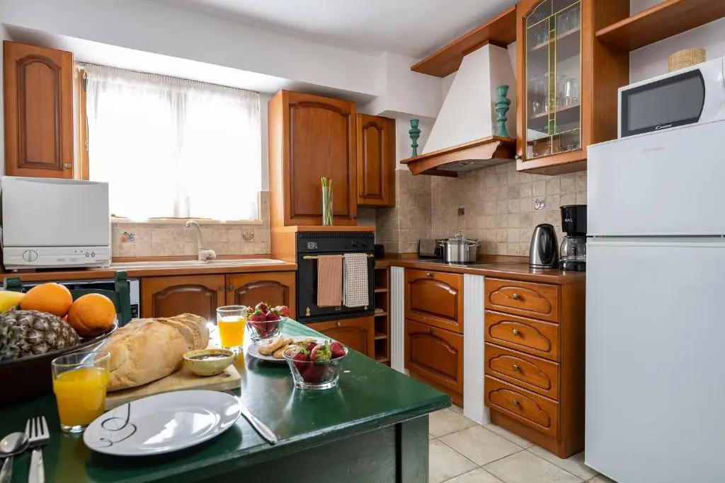 Villa Eleftheria private pool/garden/view/3bdrms/3.5bthrms