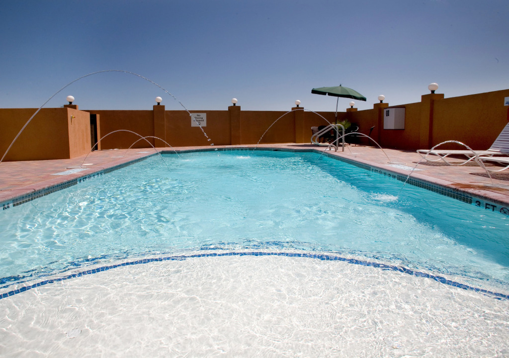 Holiday Inn Express Hotel and Suites Kingsville by IHG