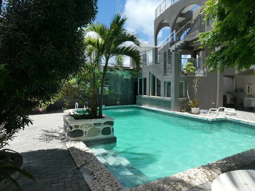 Sun Tan Apartment 6, Near the Ocean