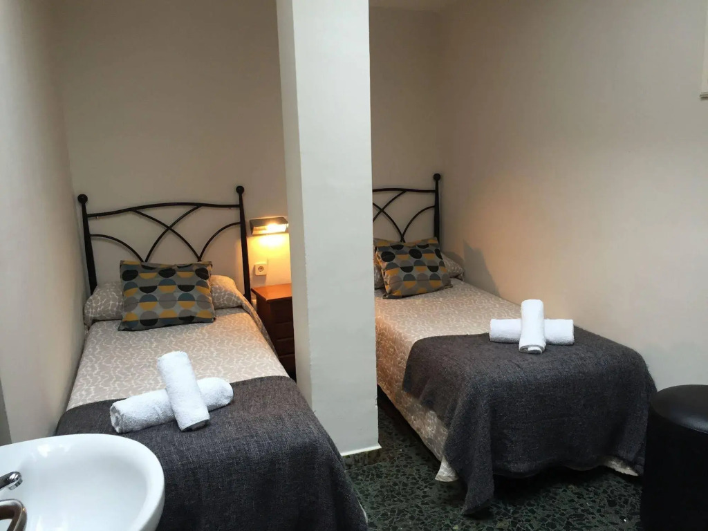 Hostal Alogar
