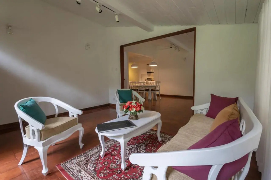 Monarch Villa Hanthana Kandy