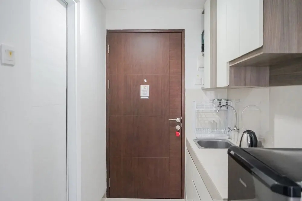Springwood At By LiviRooms Tangerang