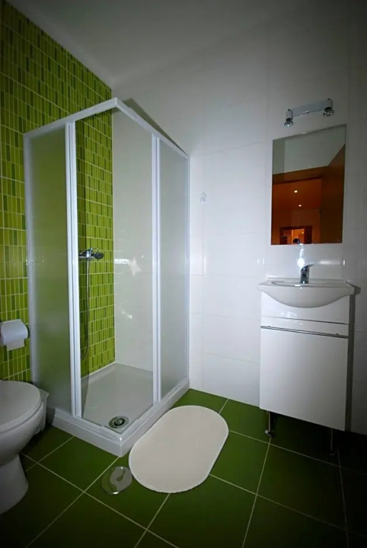 Green Wave Hostel