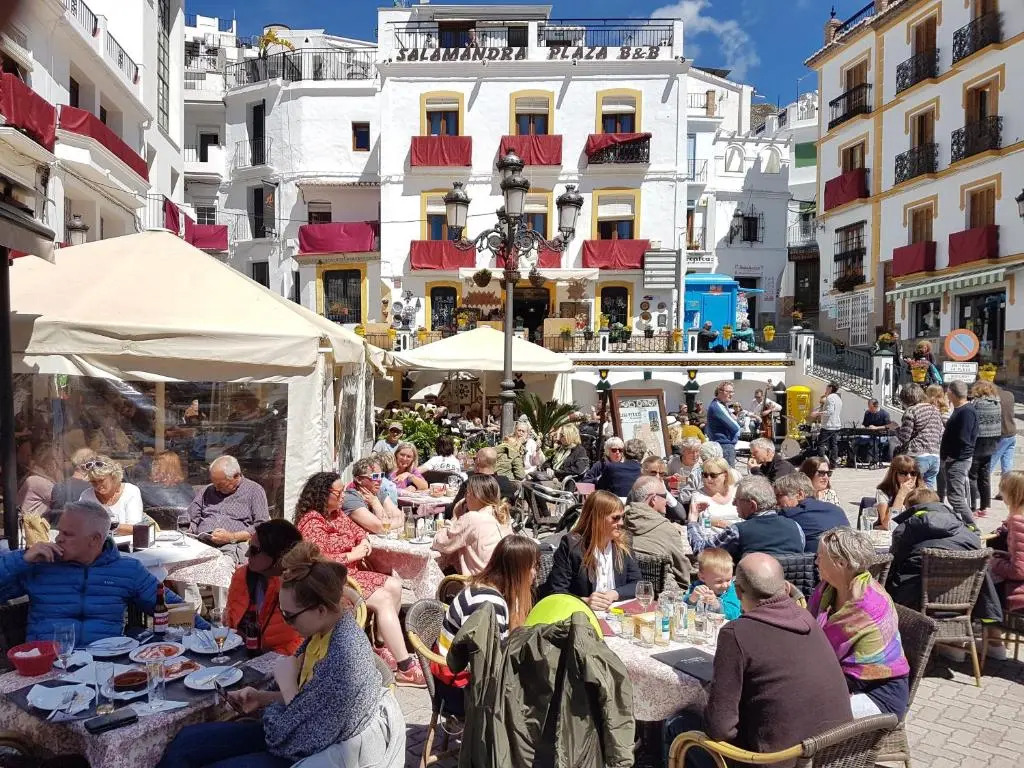 Competa Suites
