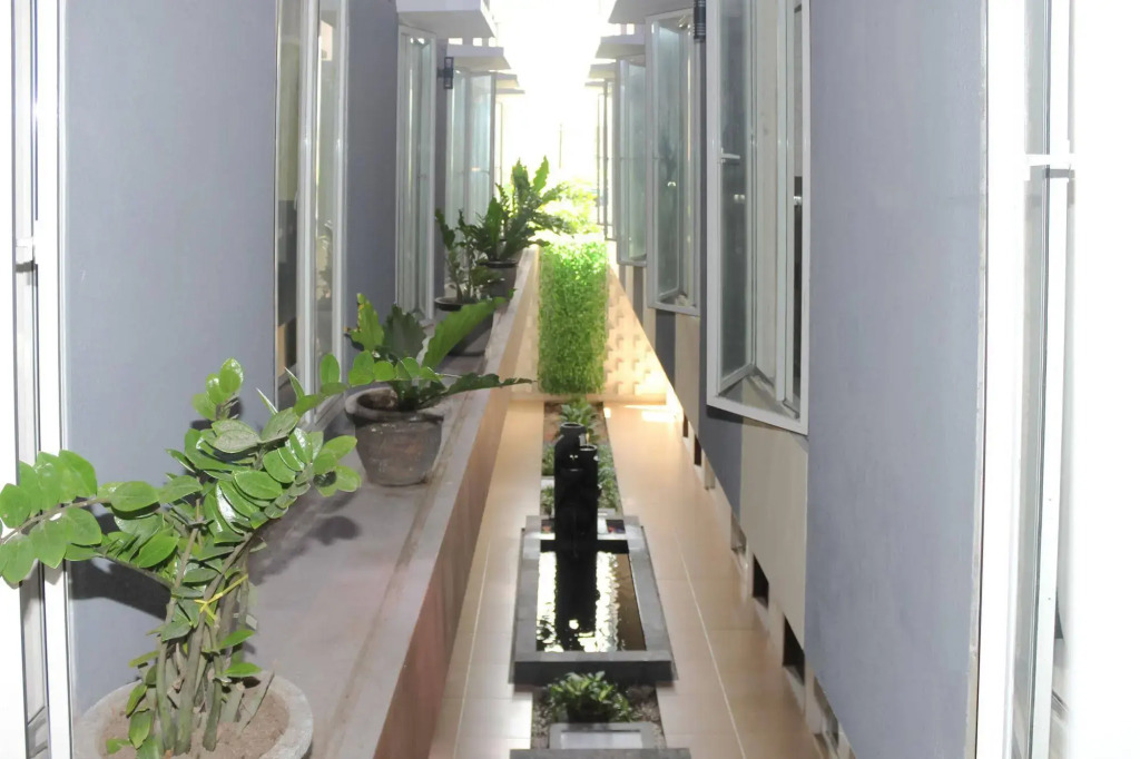 Airy Mataram Airlangga Lombok