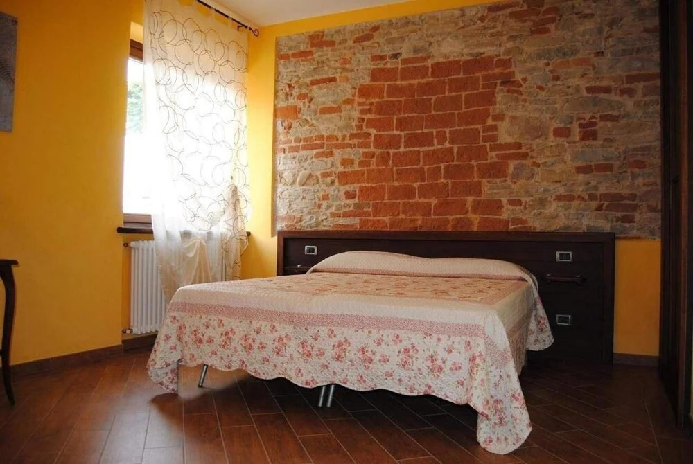 AllOmbra del Castello