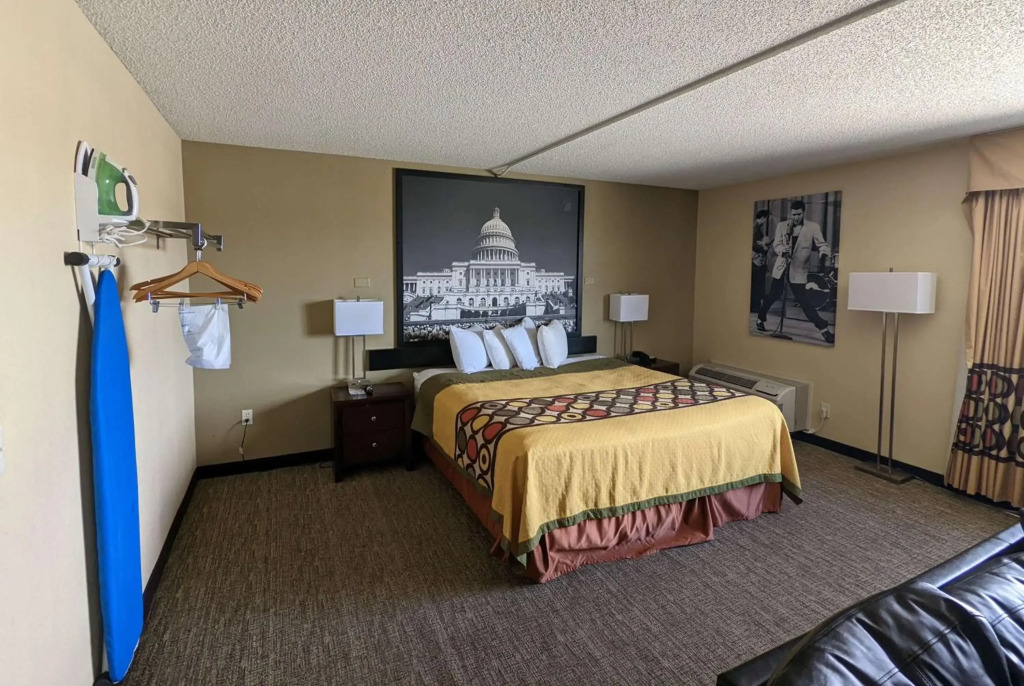 Woodland Inn and Suites Extended Stay