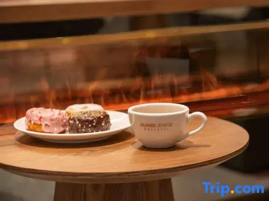 Zhe Fei Hotel (Dalian Donggang Business District Music Fountain Square Branch)
