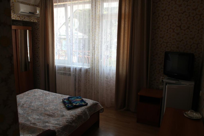 Guest House on Prosveshcheniya 36A