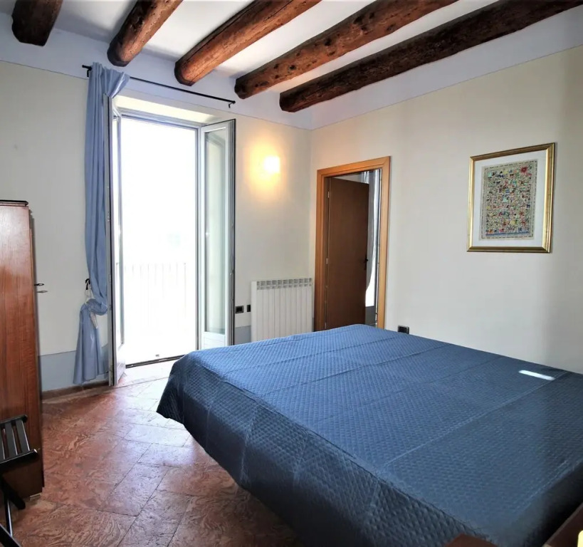 Spectacular View and Separate Entrance for 22 Persons