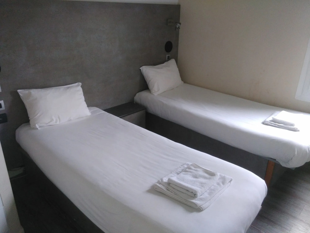 FASTHOTEL Le Mans Nord Saint-Saturnin - UN FH CONFORT