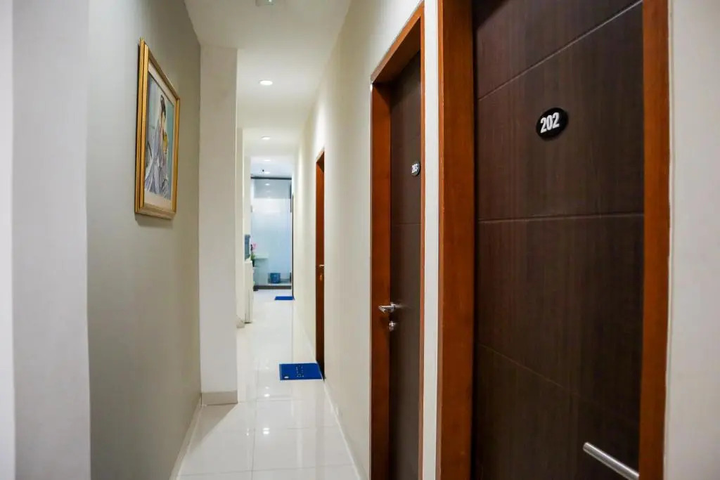 Ichiza Room RedPartner