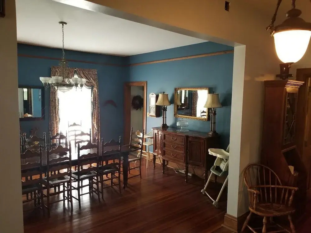 7 Bedroom Manor near Appomattox & Lynchburg