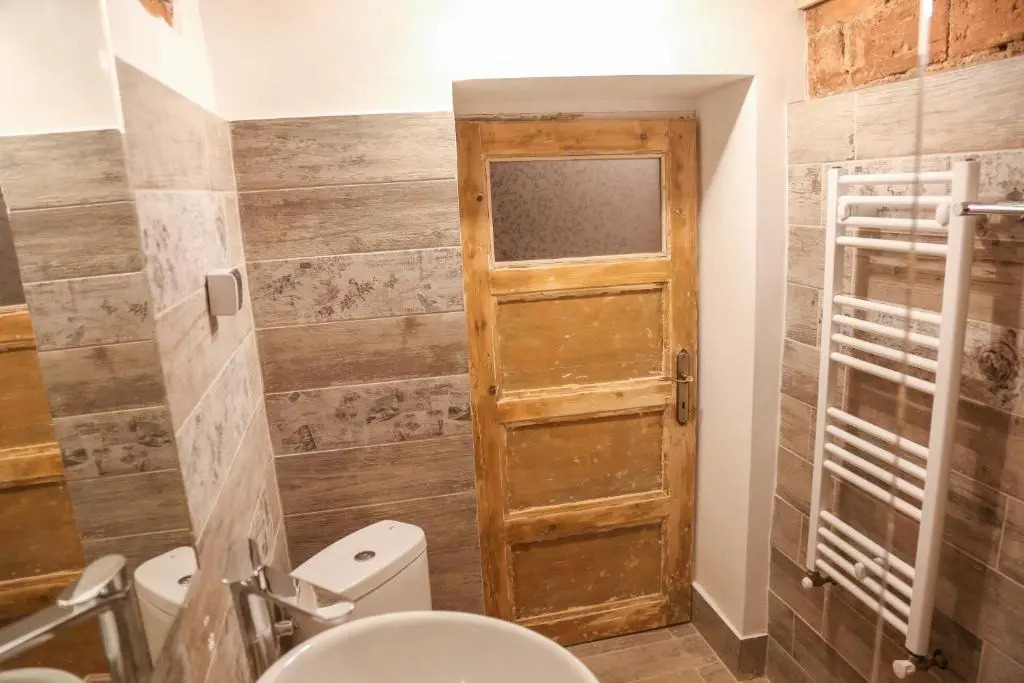 Apartamentul 16