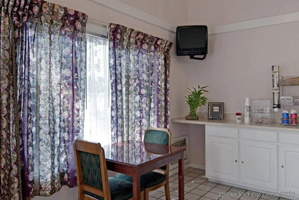 Travel Inn Buford near Mall of Georgia