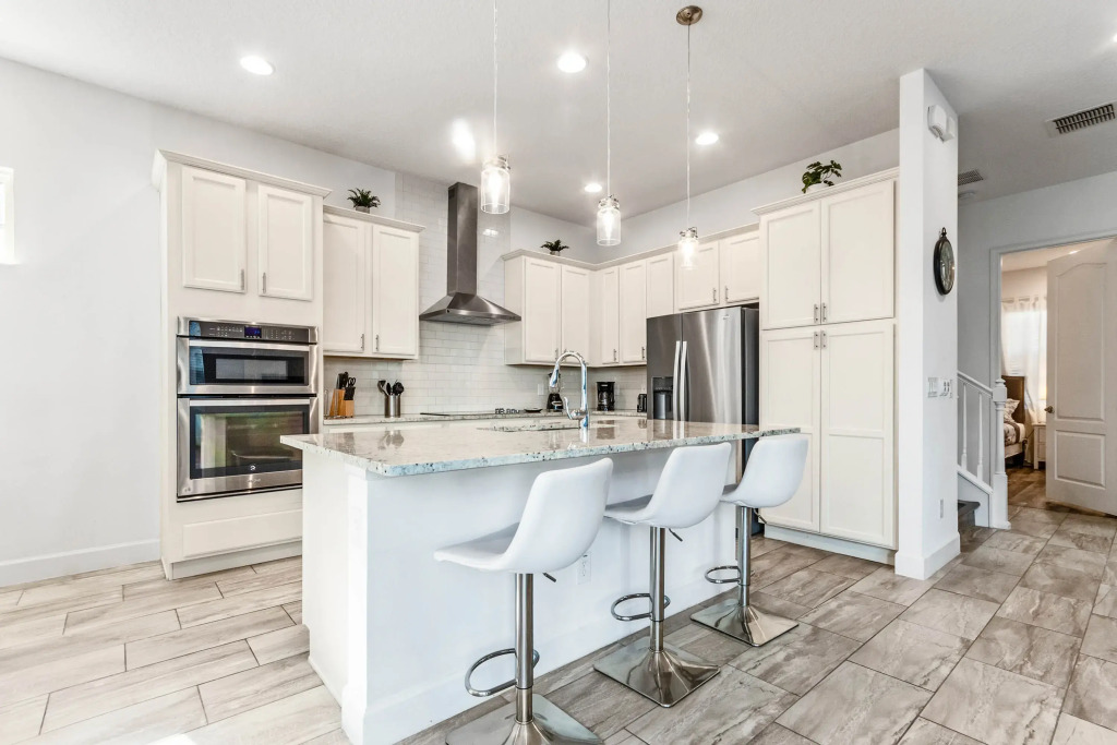 1472FAIRVIEW