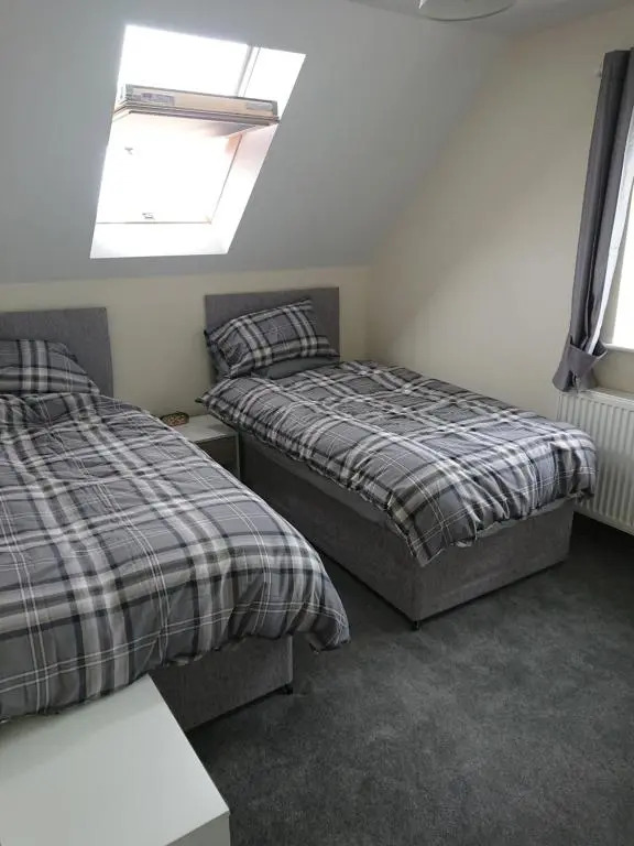 2 Wood Yard Cottages, Red Mayes Farm