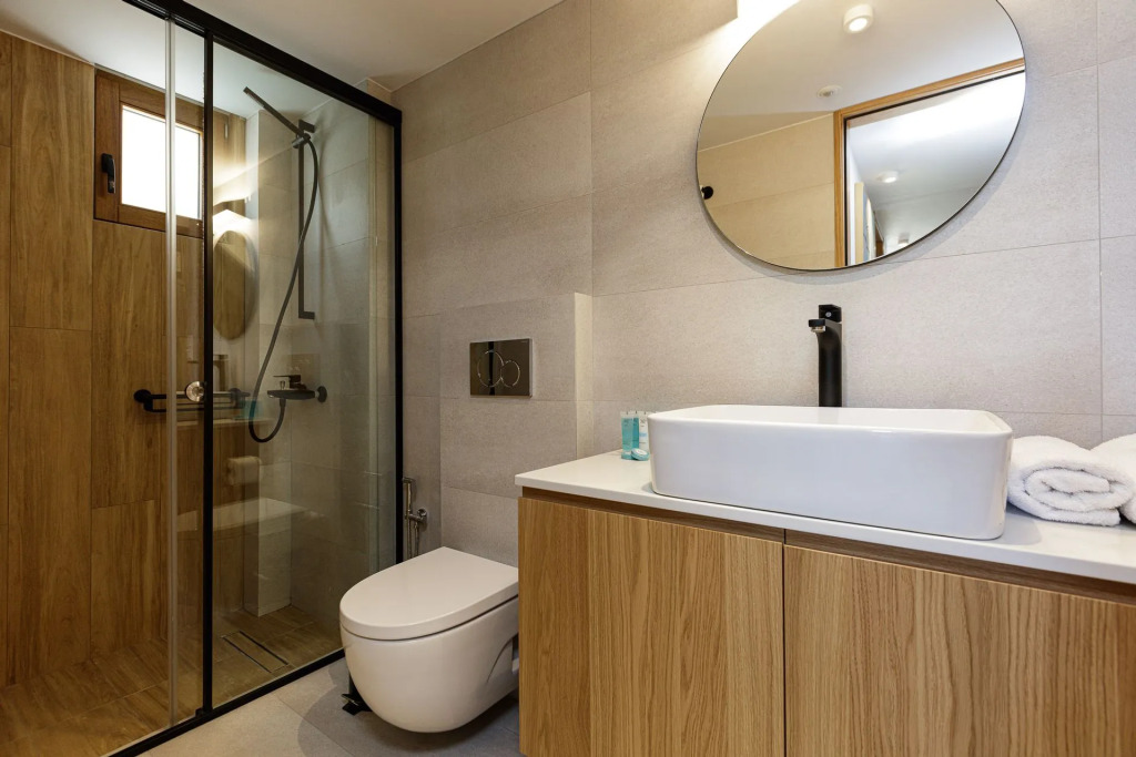 North Coast Seaside Suites