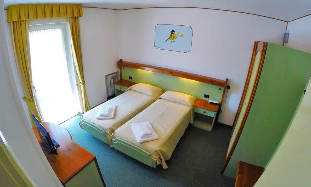 Hotel Sayonara