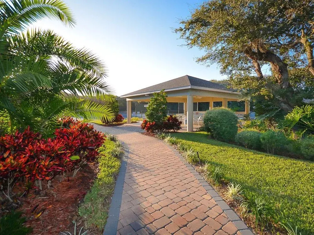 S4358 - Sea Woods Villa by RedAwning