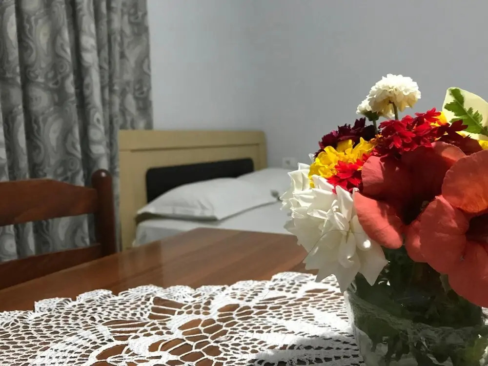 Jeti Guesthouse