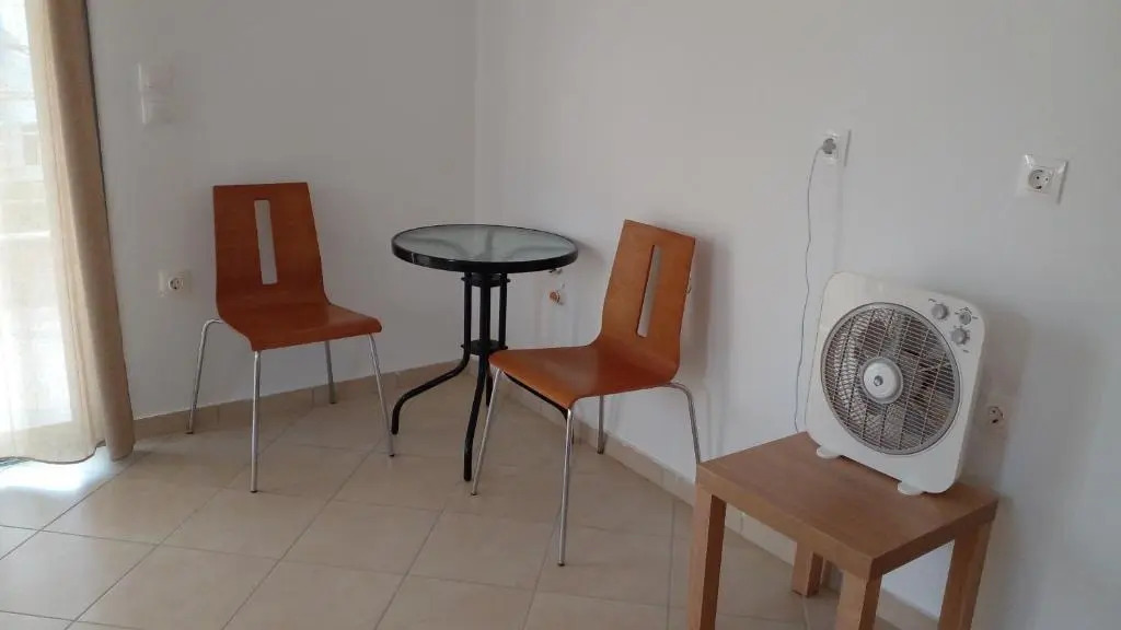 Tasos Rooms