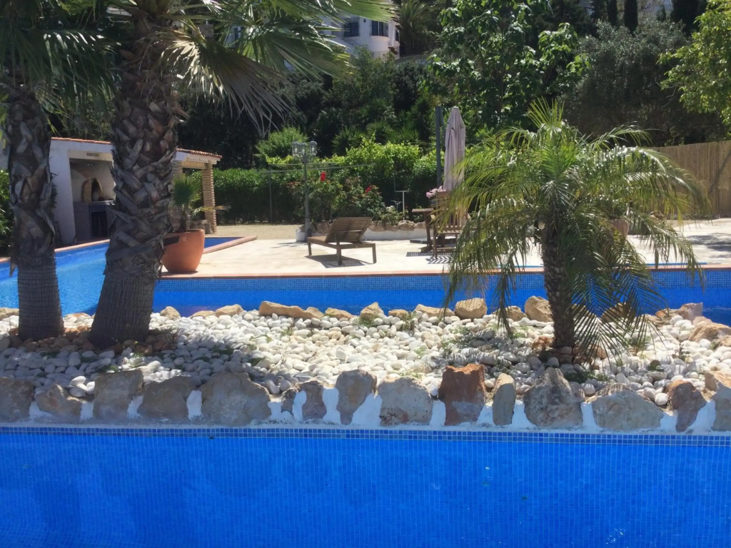 Casa on large property with private Pool
