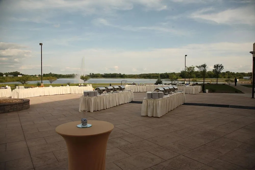 Ballys Quad Cities Casino & Hotel