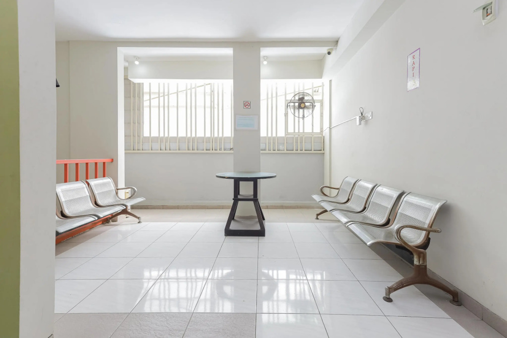 Urbanview Hotel K-15 Surabaya