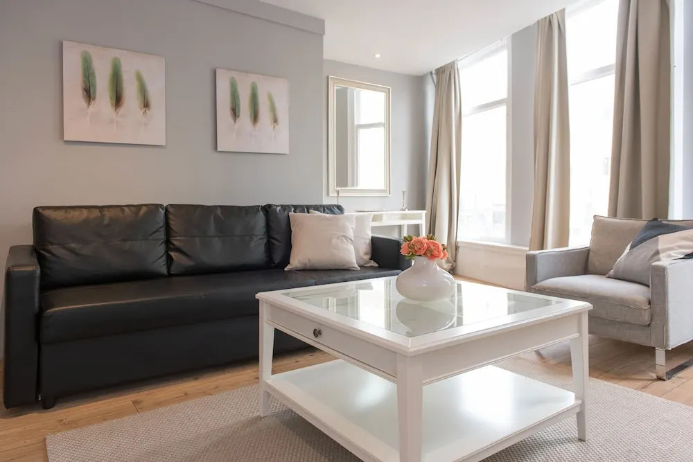 Plaza Centre Apartment