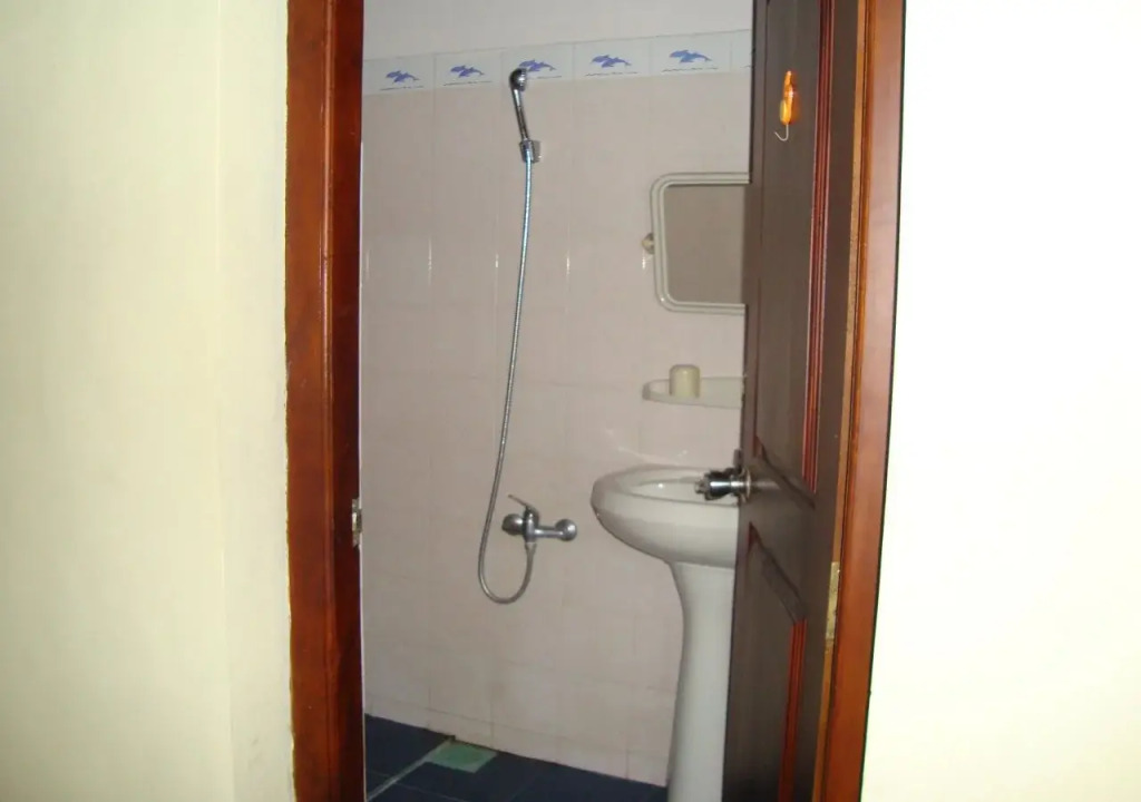 Namesh Hotel