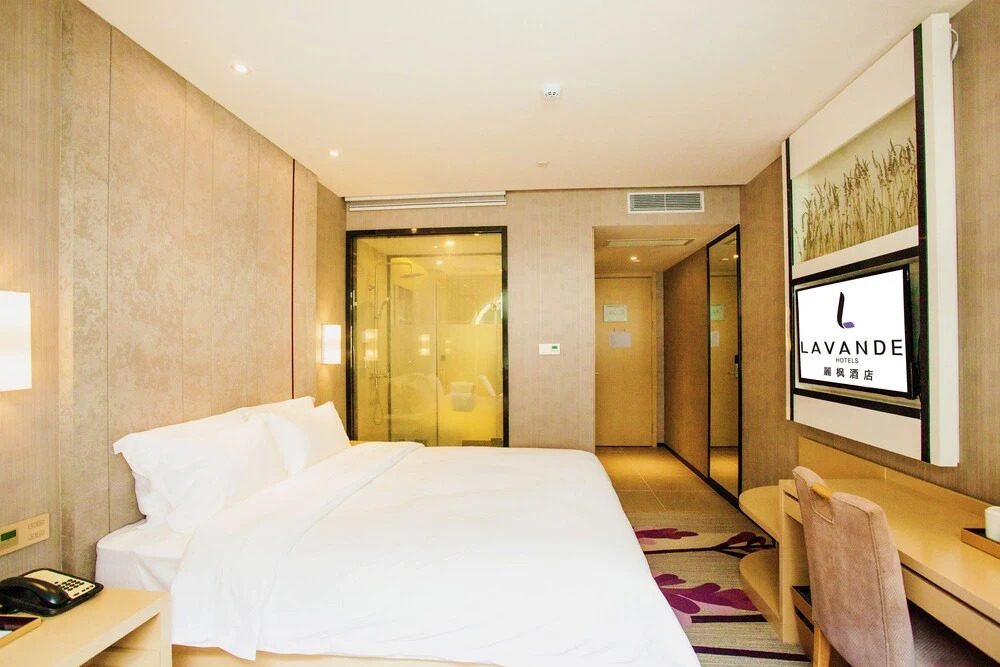 Lavande Hotel Guangzhou Panyu Changlong Zhong Hua Food City Branch