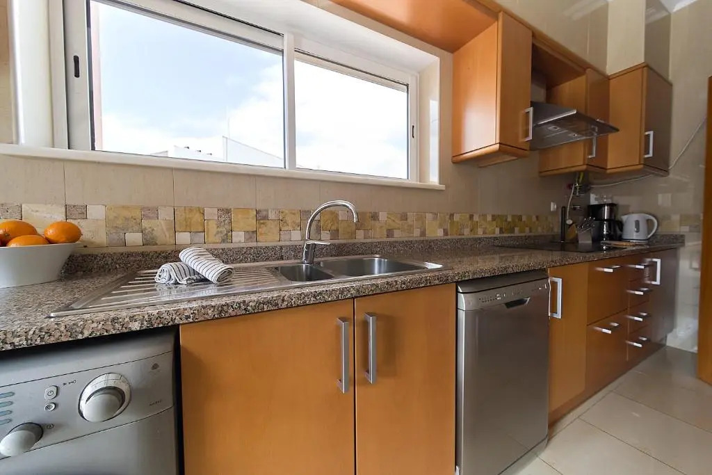 812 Quinta Marina