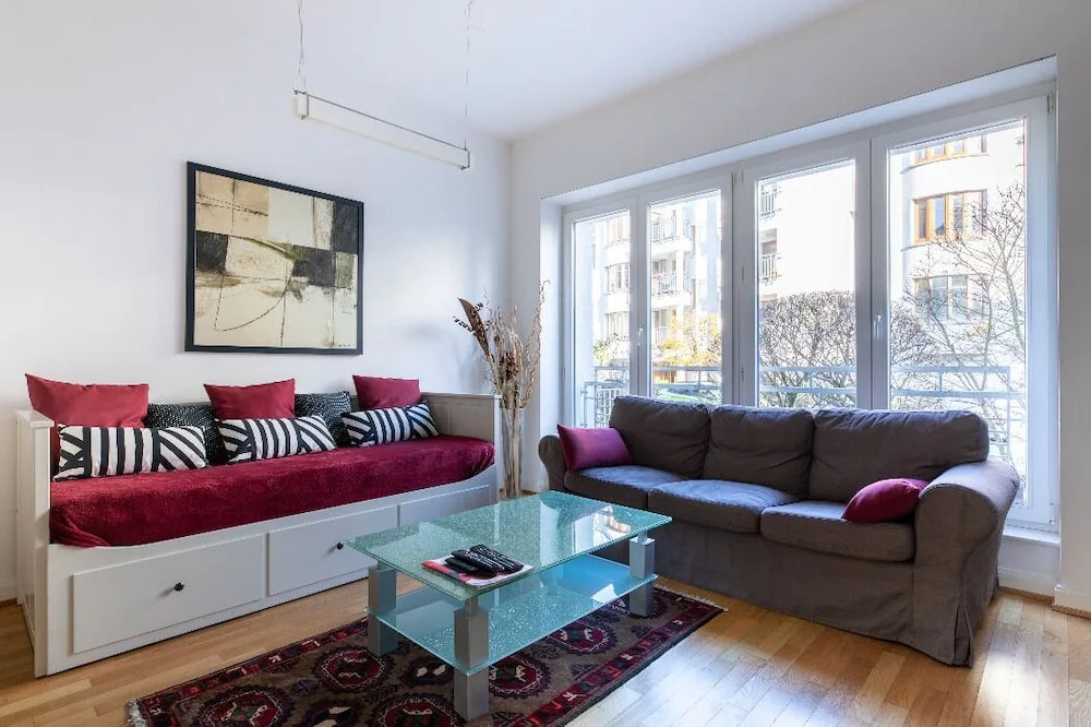 Classic Chic Flat 100m2 in City Center