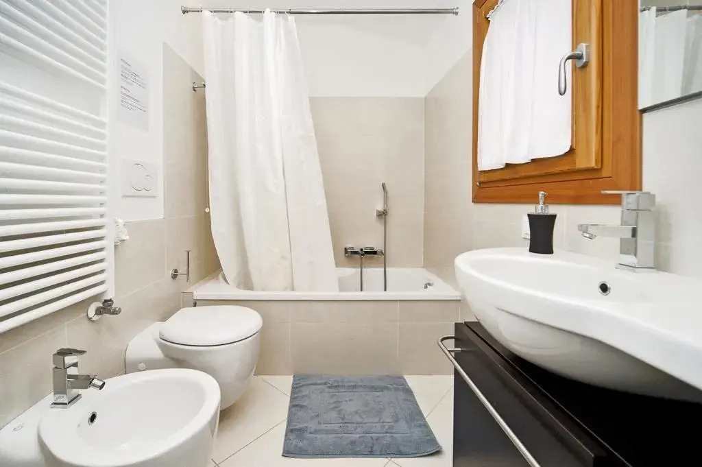 Anzolo Palace - Rooms & Apartments