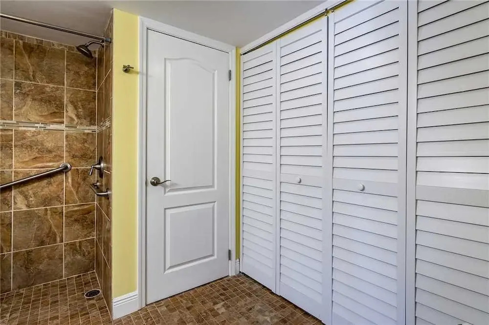 Estero Beach & Tennis 305B - One Bedroom Condo