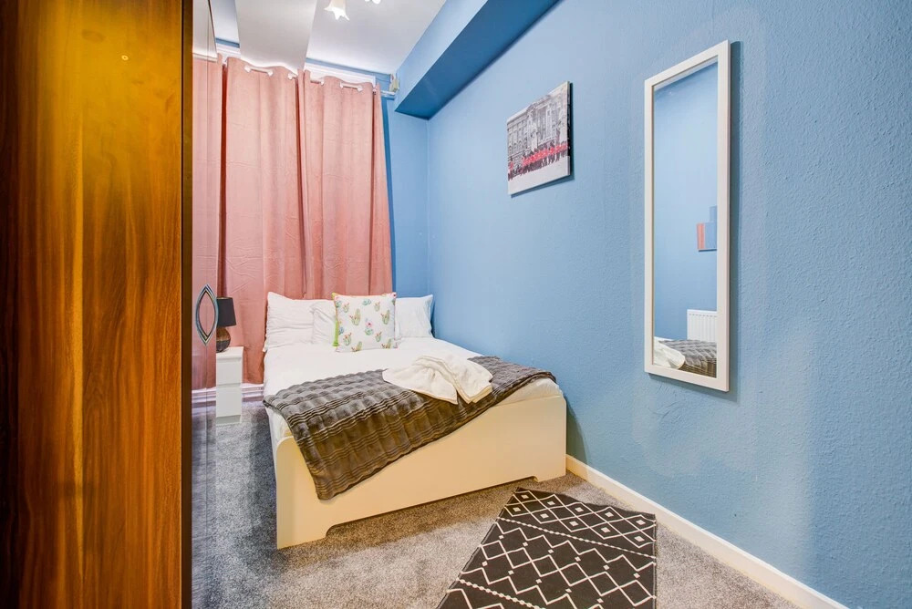 Inviting 2-bed Budget Apartments in Central London